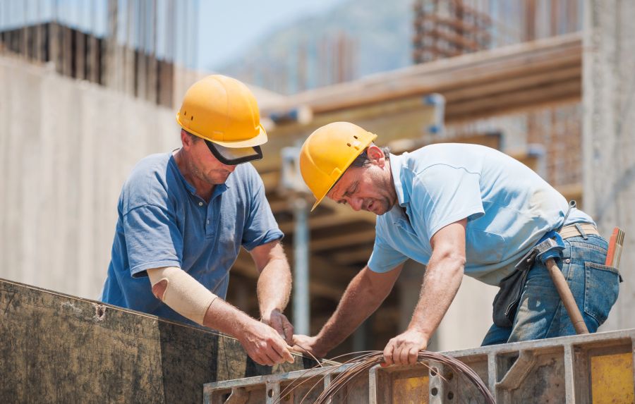 Firmy ve stavebnictví nově ručí za mzdy zaměstnanců  i u svých subdodavatelů